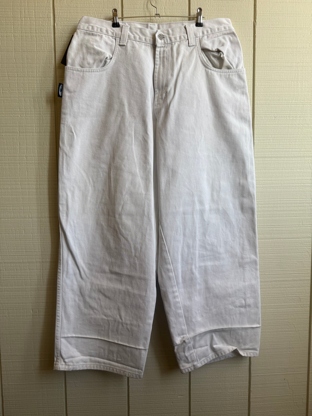 2000's white Intersate's